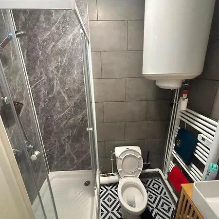 Moderne Saint-ouen-sur-seine 30 M², Calme * Saint-Ouen